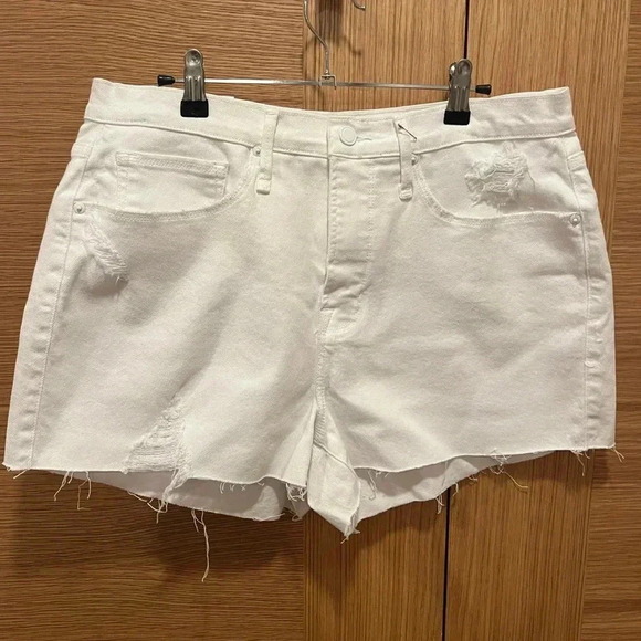 Good American "Good '90s" High Waist Denim Cutoff Shorts 10/30 NWT White 2.5"L - Picture 6 of 6